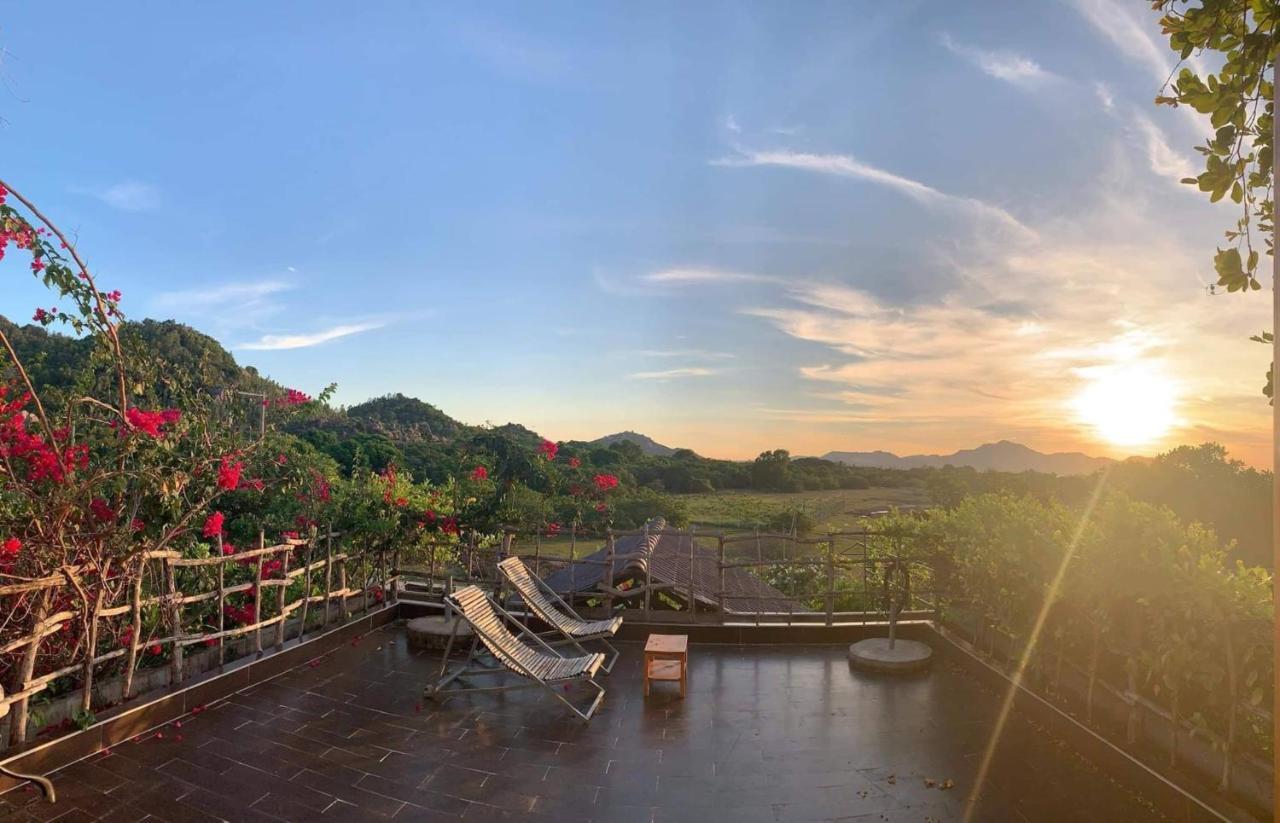 Villa Dao Hoa Vang Cam Ranh - Venuestay Dış mekan fotoğraf